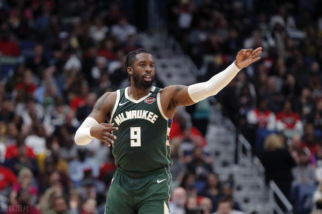 周琦18分首钢大胜浙江 齐麟30+11新疆力克四川